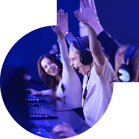 PG国际独家双向驱动技术<br>让电竞玩家尽情享受极致高速快感